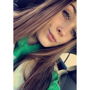 Meet your Posher, Gena